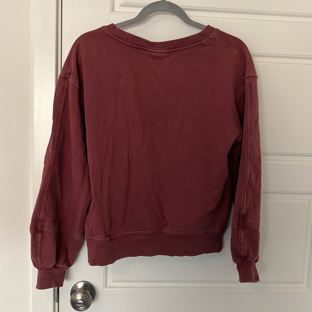 Universal Thread Sweatshirt - Picture 2 of 3